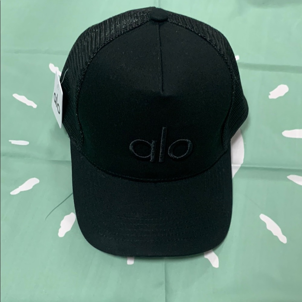 ALO Yoga Black Mesh Cap